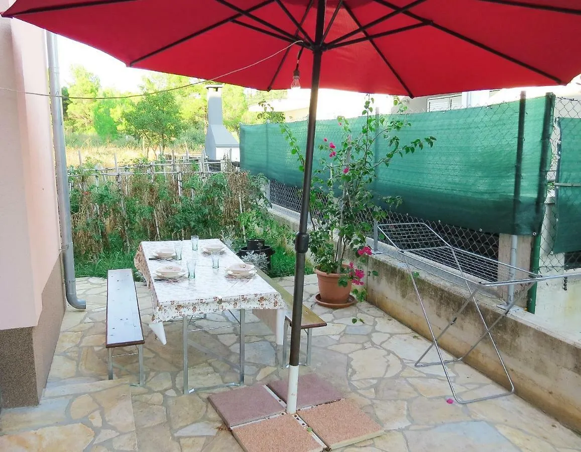 Apartment Villa Daria Pakostane Croatia